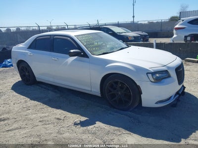 CHRYSLER 300 2016