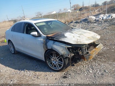 VOLKSWAGEN JETTA HYBRID 2013