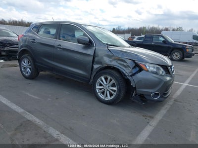 NISSAN QASHQAI 2017