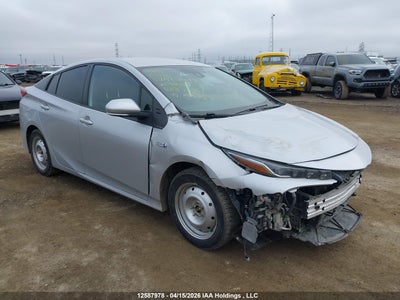 TOYOTA PRIUS PRIME 2021