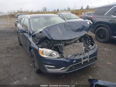 VOLVO V60 2015