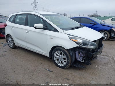 KIA RONDO 2017