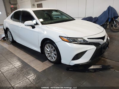TOYOTA CAMRY 2019
