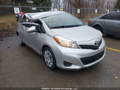 TOYOTA YARIS 2013