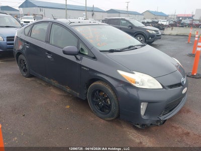 TOYOTA PRIUS 2012