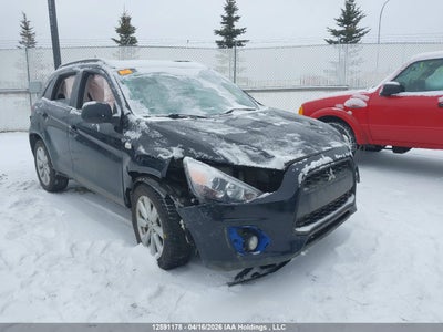 MITSUBISHI RVR 2014