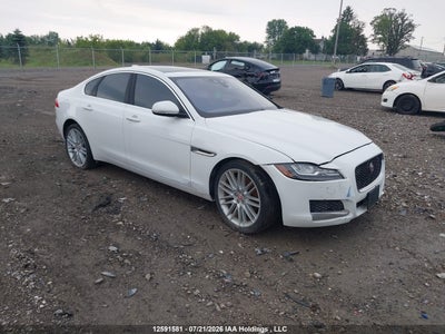 JAGUAR XF 2017