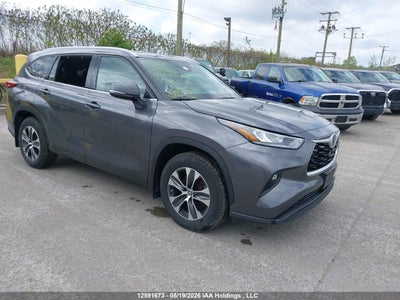 TOYOTA HIGHLANDER 2022