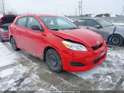 TOYOTA MATRIX 2012