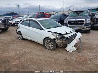 HYUNDAI ACCENT 2013
