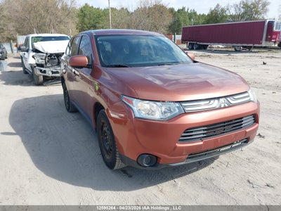 MITSUBISHI OUTLANDER 2014