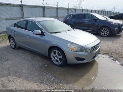 VOLVO S60 2012