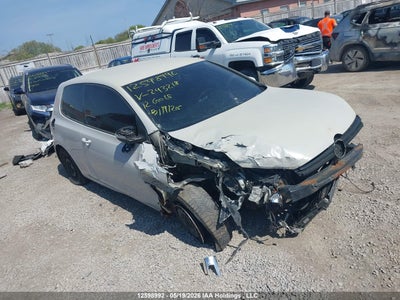 VOLKSWAGEN GOLF 2012