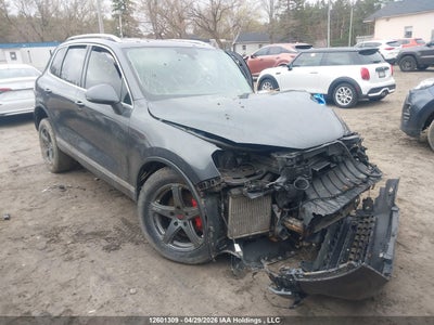 VOLKSWAGEN TOUAREG 2014