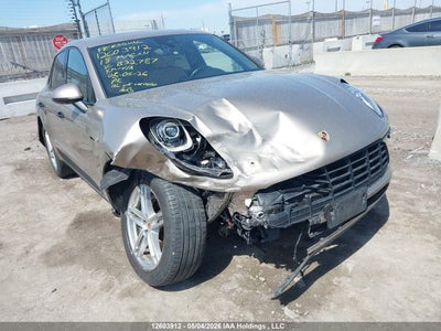 PORSCHE MACAN 2018
