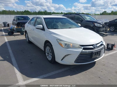 TOYOTA CAMRY 2016