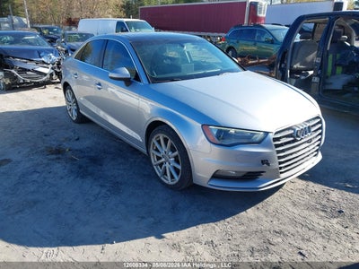 AUDI A3 2015