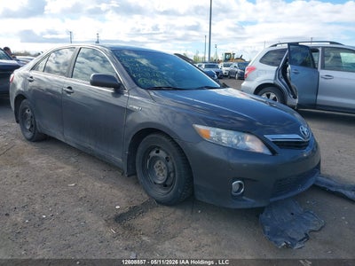 TOYOTA CAMRY HYBRID 2011