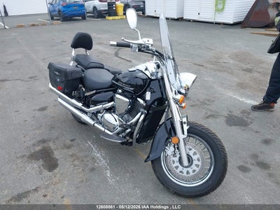 SUZUKI VL800 2020