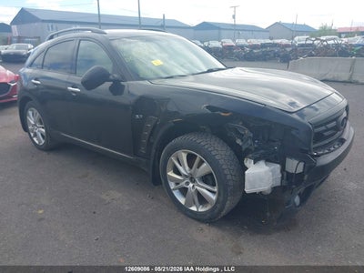 INFINITI QX70 2015