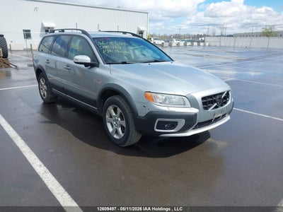 VOLVO XC70 2011