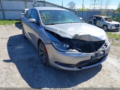 CHRYSLER 200 2015