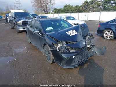 TOYOTA CAMRY HYBRID 2026