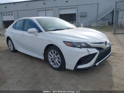 TOYOTA CAMRY 2024