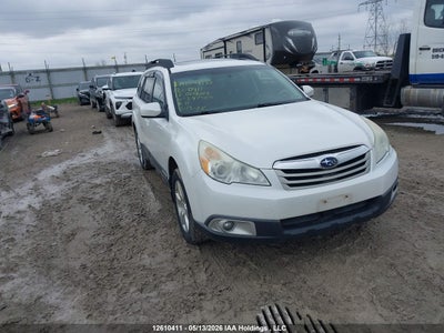 SUBARU OUTBACK 2012