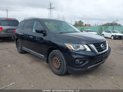 NISSAN PATHFINDER 2017