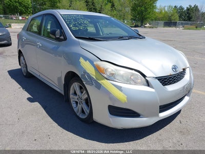 TOYOTA MATRIX 2010