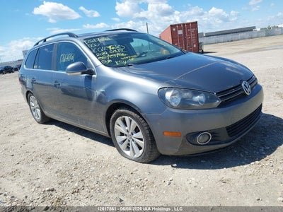 VOLKSWAGEN GOLF 2014