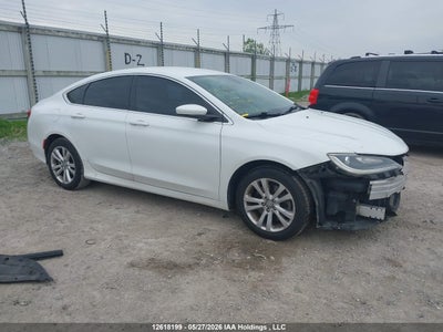 CHRYSLER 200 2015