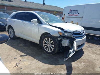 TOYOTA VENZA 2015