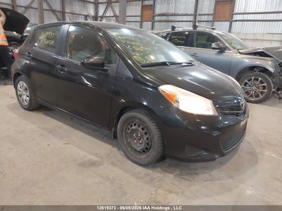TOYOTA YARIS 2013