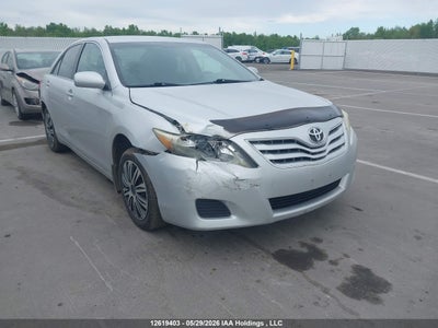 TOYOTA CAMRY 2011
