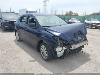 TOYOTA MATRIX 2010