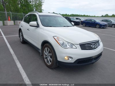 INFINITI JOURNEY 2012