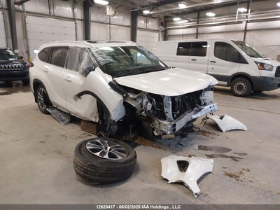 TOYOTA HIGHLANDER 2021