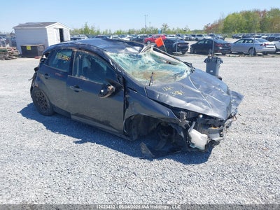 FORD FOCUS 2016