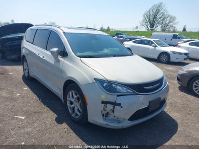 CHRYSLER PACIFICA 2017