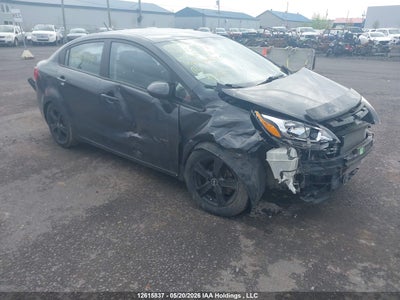 KIA RIO 2013