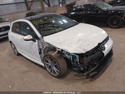 VOLKSWAGEN GOLF R 2024