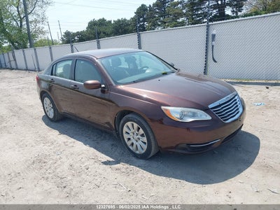 CHRYSLER 200 2013