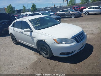 CHRYSLER 200 2012