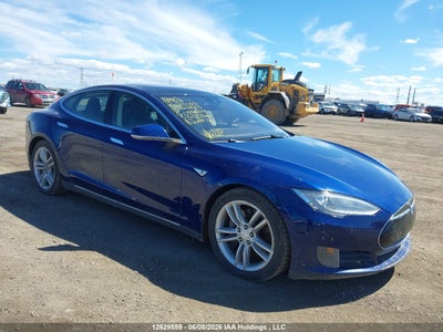 TESLA MODEL S 2015