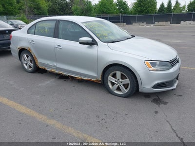 VOLKSWAGEN JETTA 2011