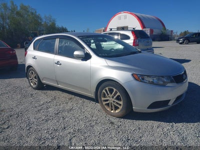 KIA FORTE5 2011