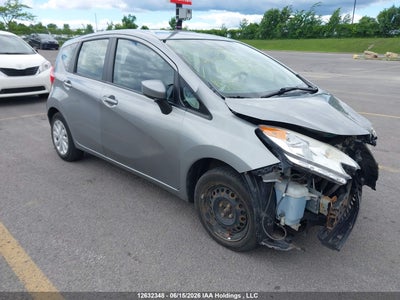 NISSAN VERSA 2015