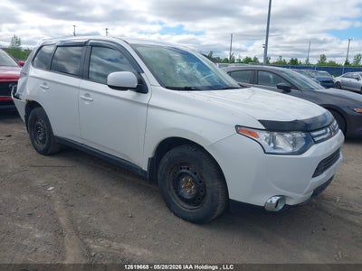 MITSUBISHI OUTLANDER 2014